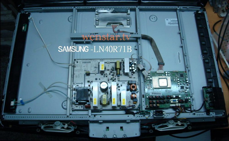 SAMSUNGGLN40R71B-L-